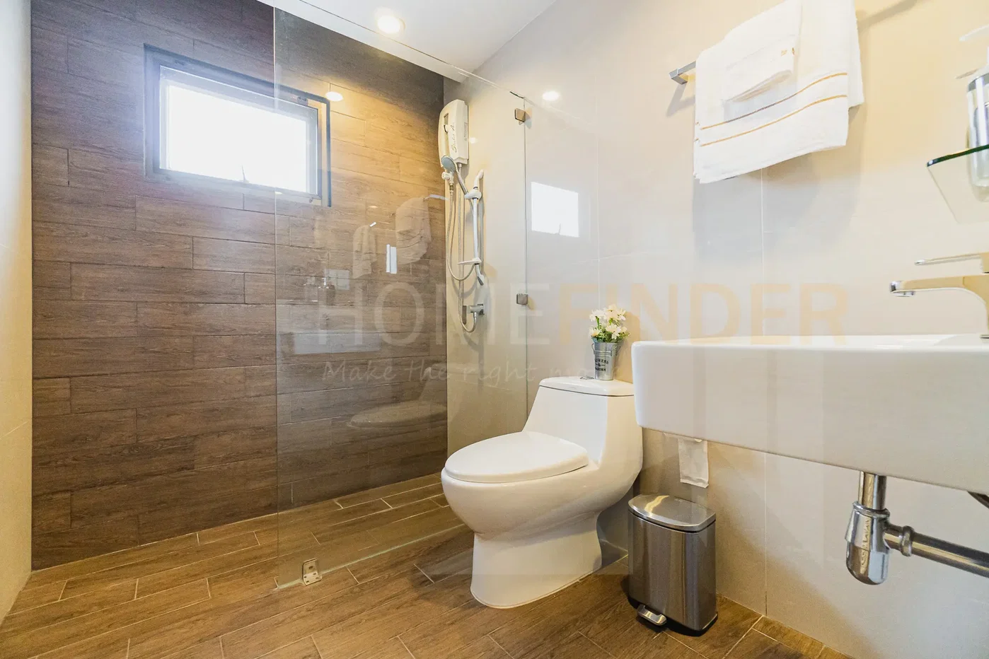 รูป Magic Bricks 3 bedrooms, for rent - รูปที่ 15/17