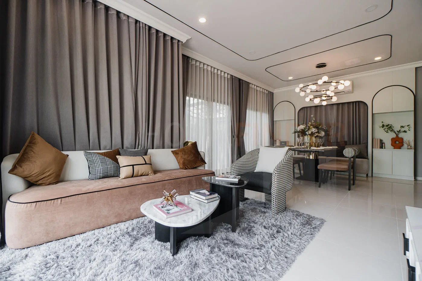 รูป Grand Britania Krungthepkreetha 4 bedrooms, for sale - รูปที่ 2/39