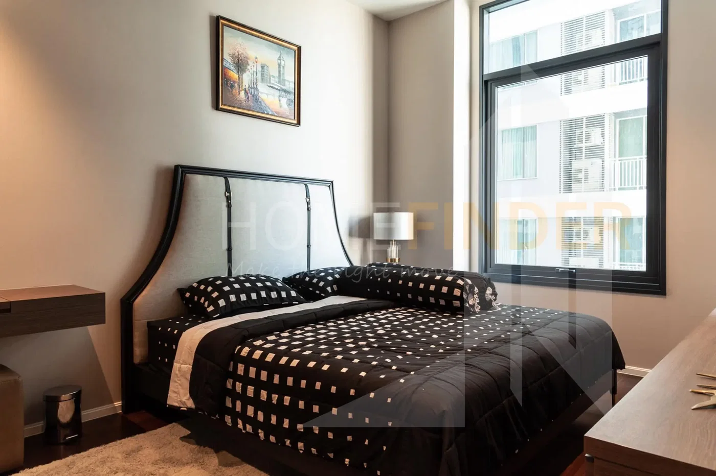 picture The Diplomat 39 1 bedroom, for rent - 3/4