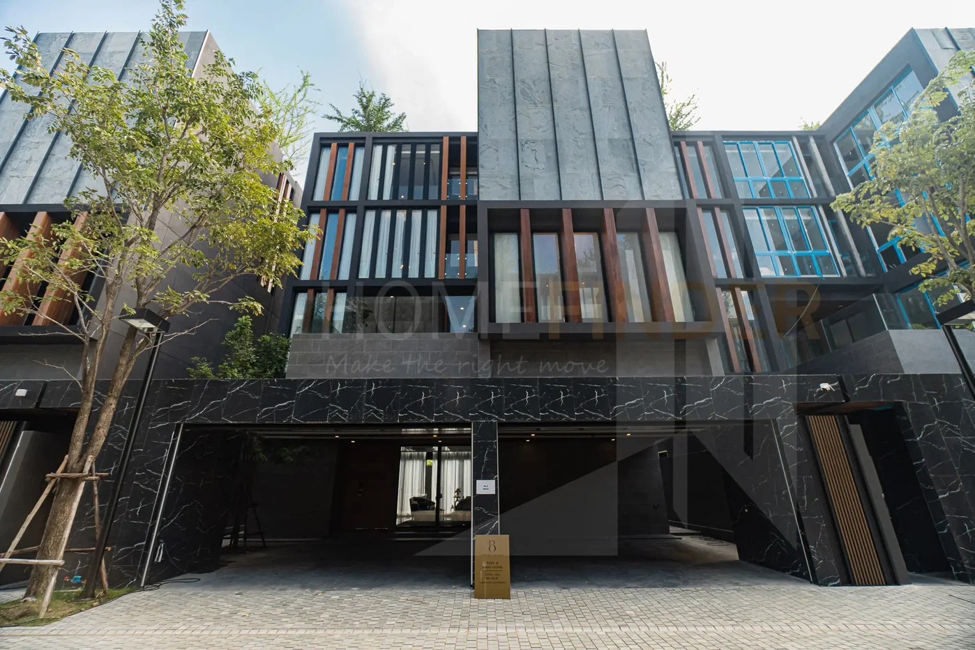 picture Bibury Village Srinakarin 4 bedrooms, for sale - 1/11