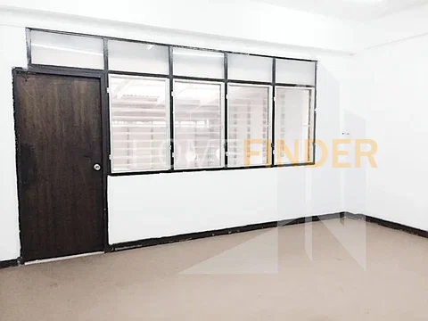 House Sukhumvit 18 9 bedrooms, for rent