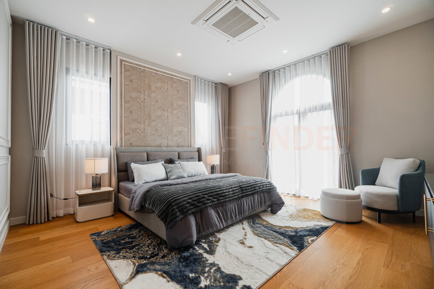 picture CINQ ROYAL Krungthep Kreetha 5 bedrooms, for rent - 16/27