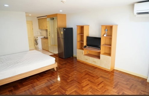 รูปภาพ 1Bed | 1Bath | BTS Sala Daeng | 35sqm | THB 16,000/mo | Fl.7 — Silom Terrace Bangkok