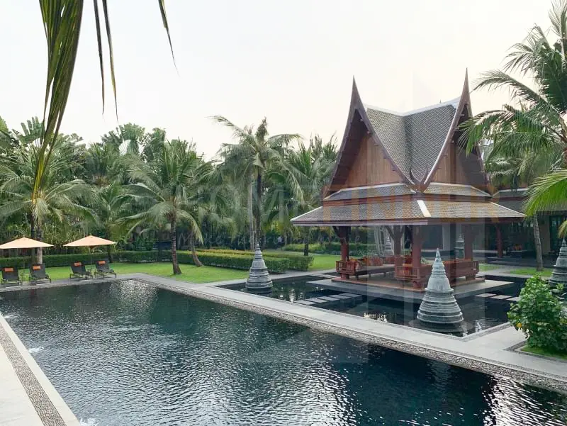 รูป Resort Style Residence in Soi Nuanchan 7 bedrooms, for sale - รูปที่ 2/10