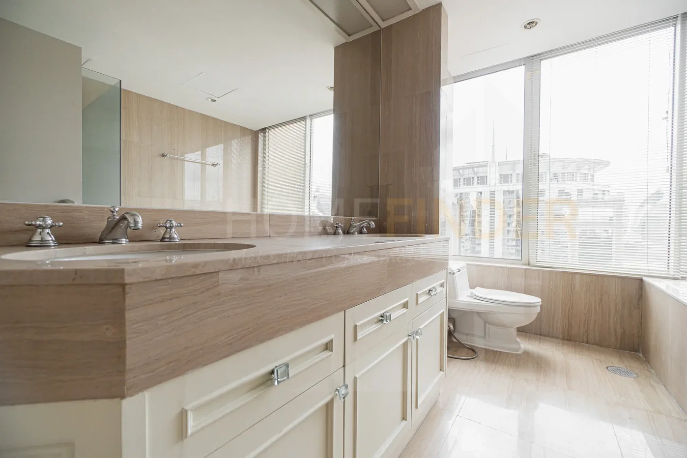 picture Langsuan Ville 3 bedrooms, for rent - 8/10