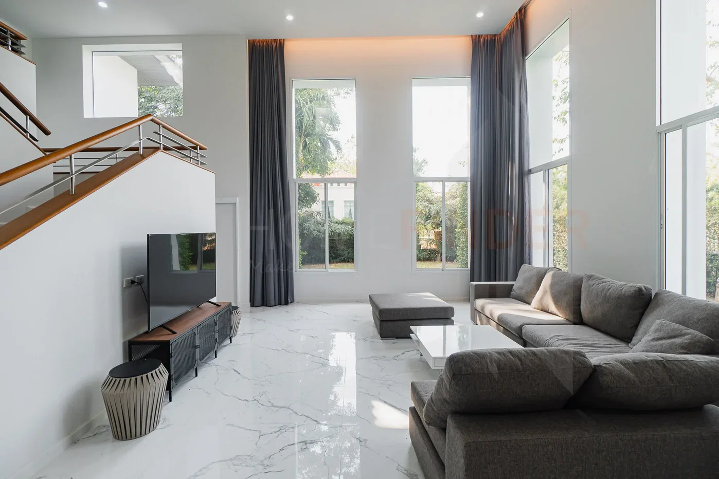 picture Nichada Premier Place 1 5 bedrooms, for rent - 2/25