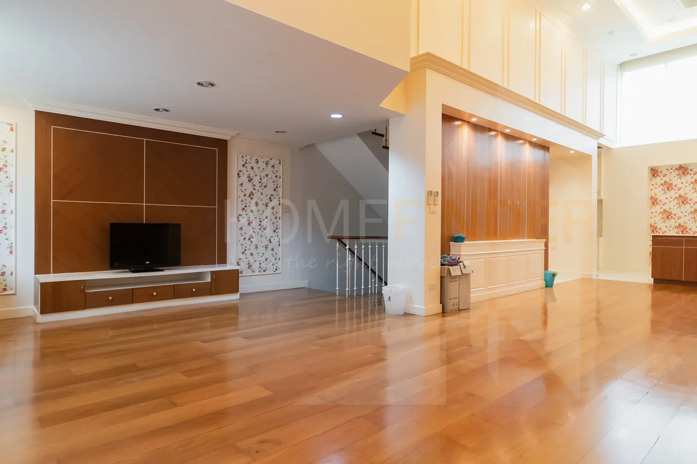 รูป Baan Klang Krung Thonglor- Spacious 4 bedroom house for rent in Thong lo, Bangkok 4 bedrooms, for rent - รูปที่ 10/39