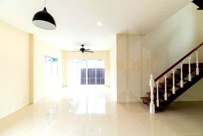 บ้านเดี่ยว ม.รามคำแหง 2 : 3 bedroom House for Sale in Chokchai 4 3 bedrooms, for sale