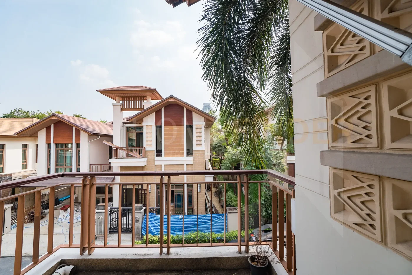 รูป Sansiri House Sukhumvit 67 - 4 bedroom house for rent with swimming pool phra khanong, Sukhumvit Bangkok 4 bedrooms, for rent - รูปที่ 20/30