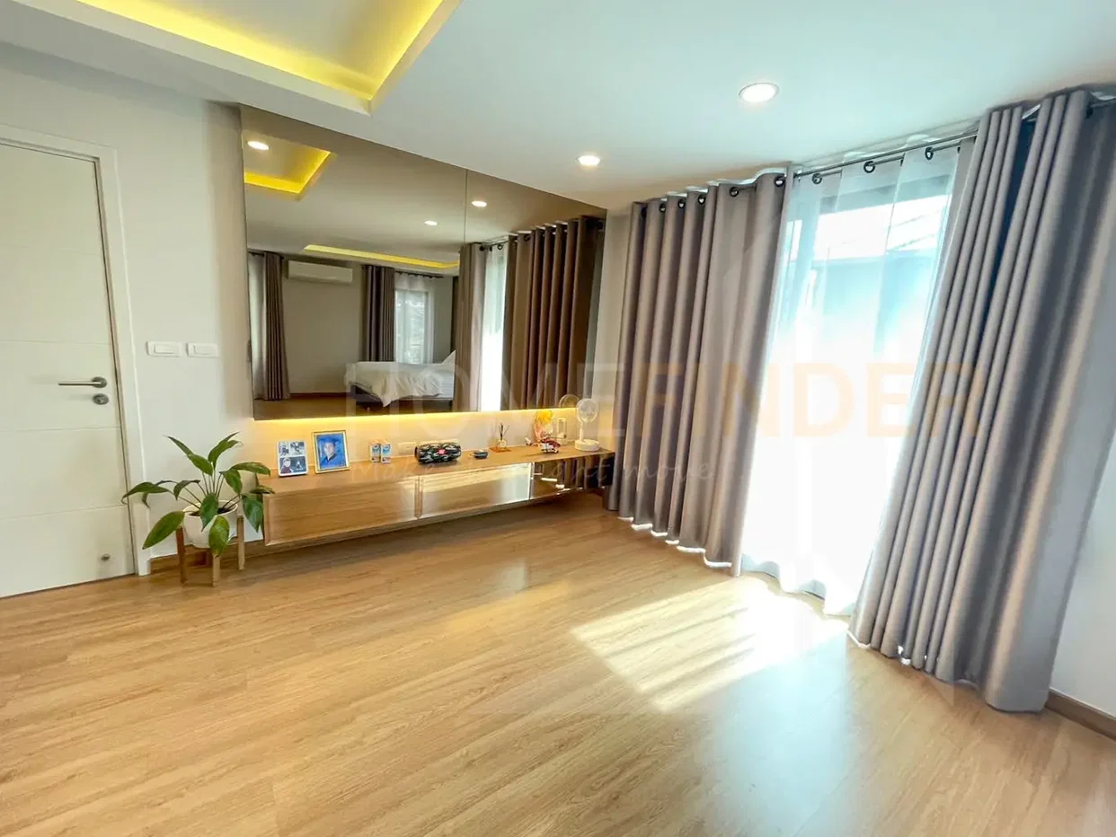 รูป The Plant Elite Phatthanakan 4 bedrooms, for sale - รูปที่ 13/36