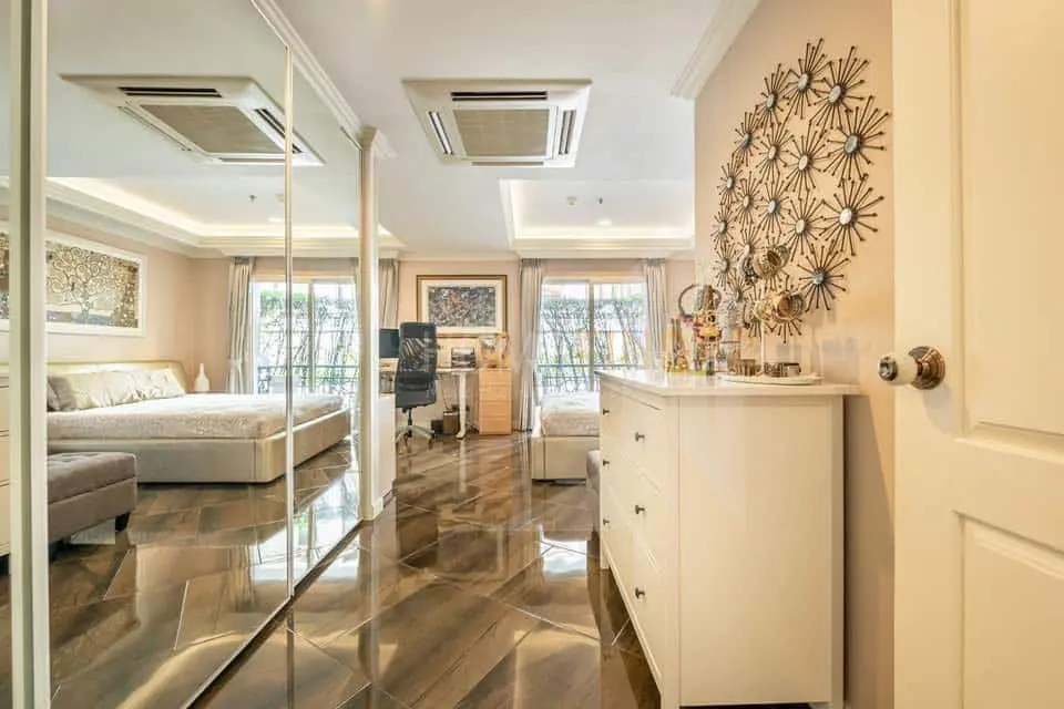 picture La Vie En Rose Place 3 bedrooms, for sale - 6/12
