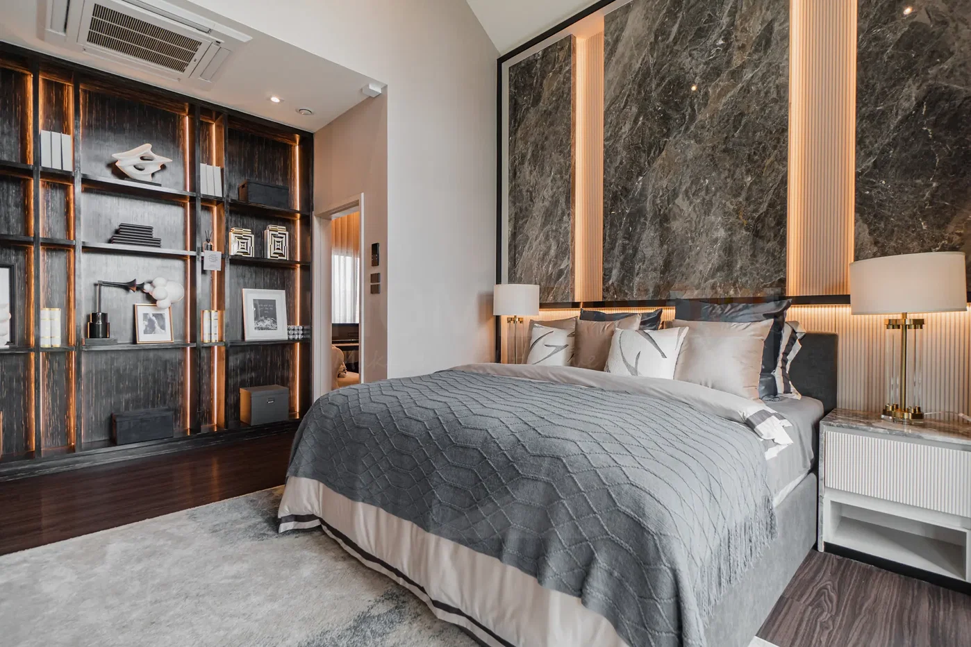 picture Bangkok Boulevard Bangna KM.12 4 bedrooms, for sale - 8/12