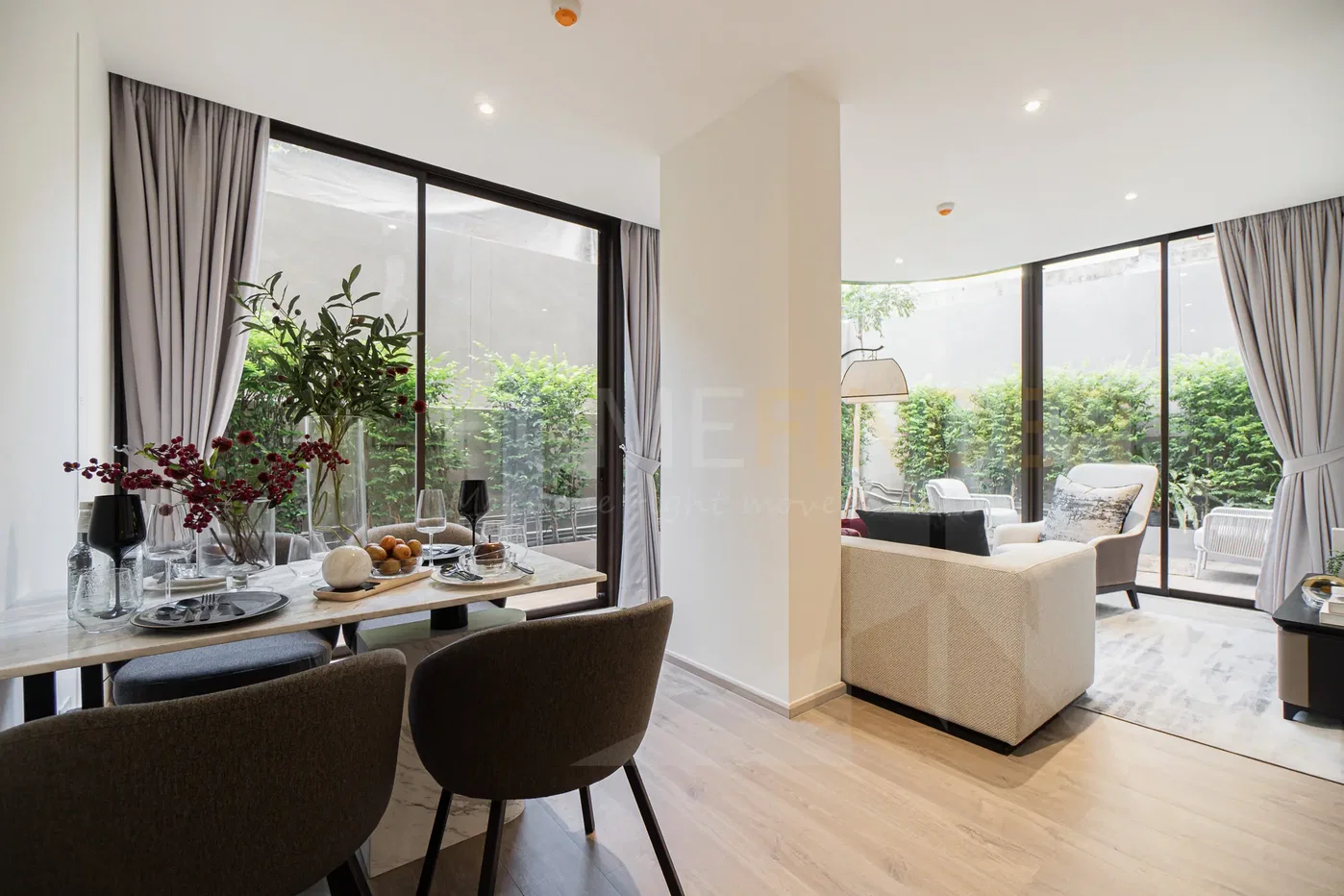 รูป FYNN Asoke 2 bedrooms, for sale - รูปที่ 3/8
