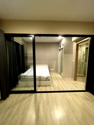 Condos for rent :  🎈#PT2309_112 🎈💥Urgent! Guaranteed availability—click fast before it's gone!‼️ For Rent 15k 🔥 Let's Mist Rama 9 Condo.