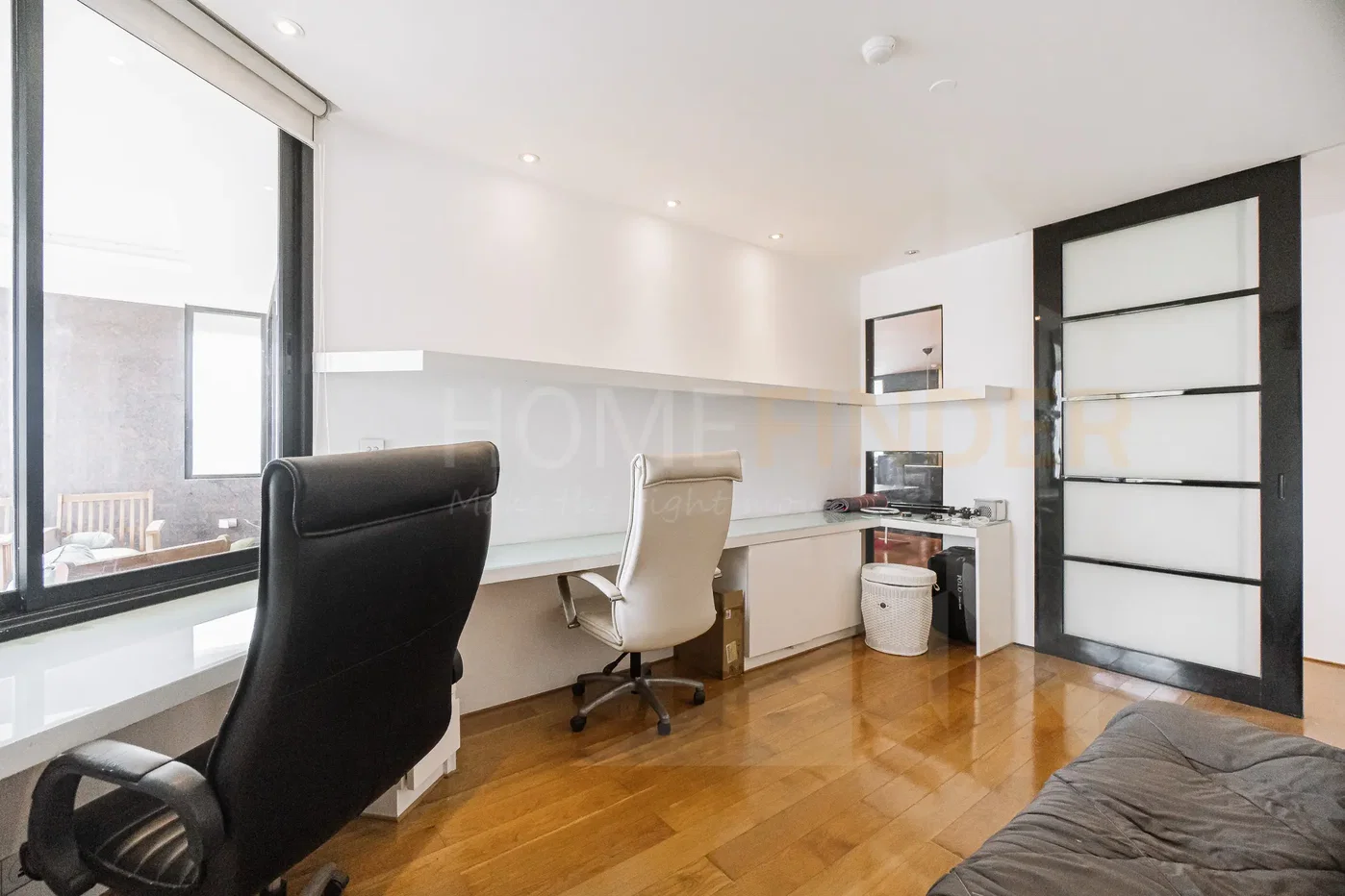picture Lake Green 2 bedrooms, for sale - 7/10