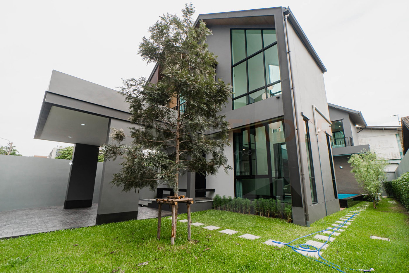 รูป House Sukhumvit 54 4 bedrooms, for rent - รูปที่ 13/13