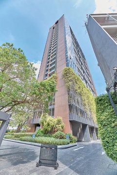 1 ห้องนอน | 1 ห้องน้ำ | BTS Ekkamai | 35 ตร.ม. | 25,000 บาท/เดือน | ชั้น 9 — The Lofts Ekkamai กรุงเทพฯ