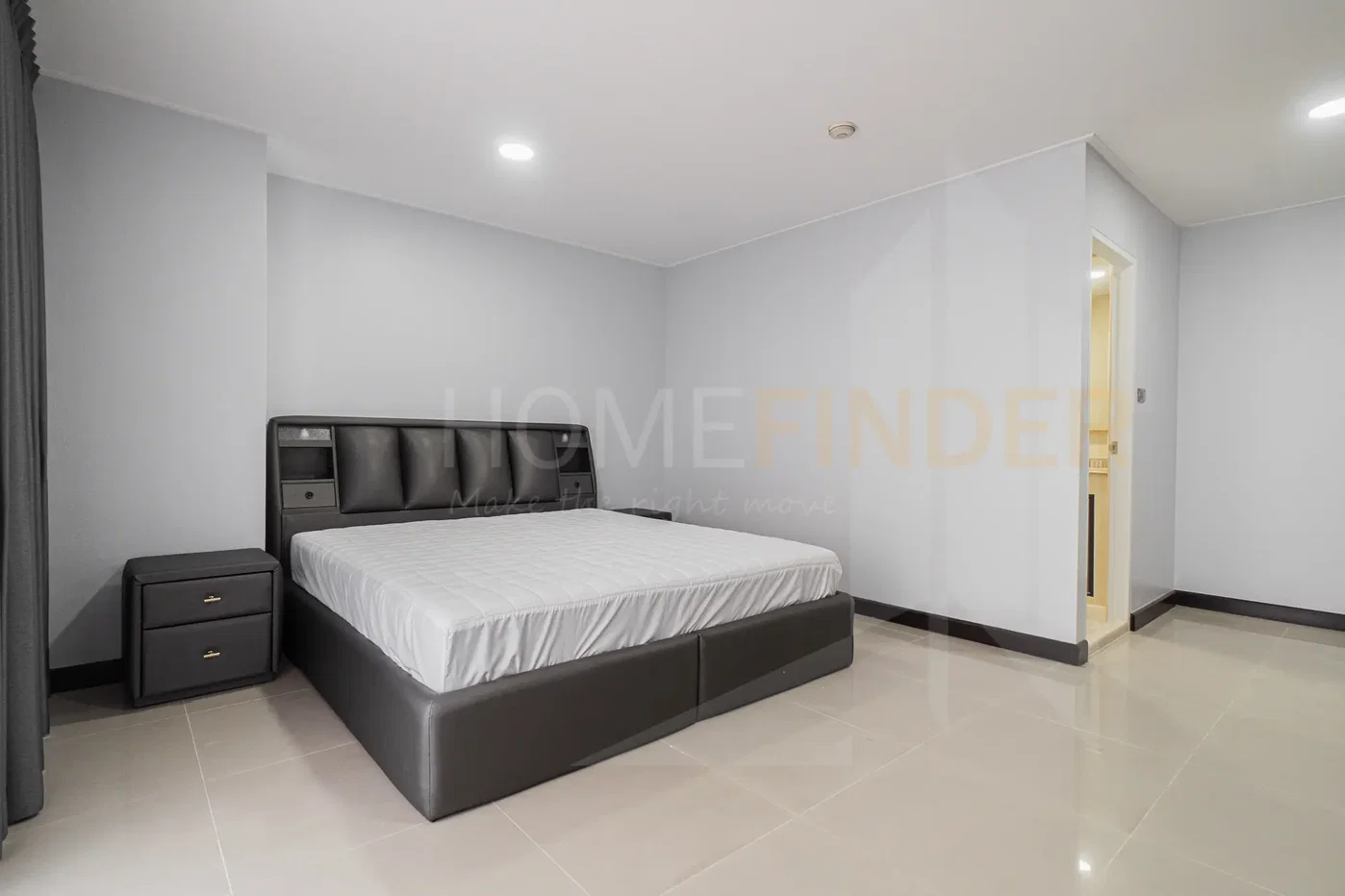picture Richmond Palace 2 bedrooms, for rent - 3/8