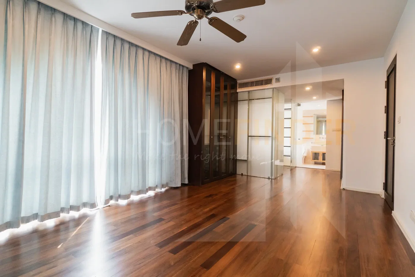 picture Silver Heritage 2 bedrooms, for rent - 13/23