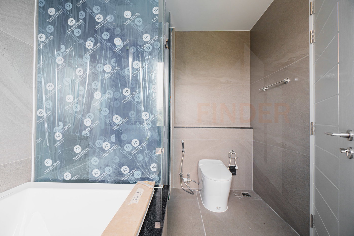 รูป Grand Bangkok Boulevard Suksawat - Rama 3 5 bedrooms, for sale - รูปที่ 20/25