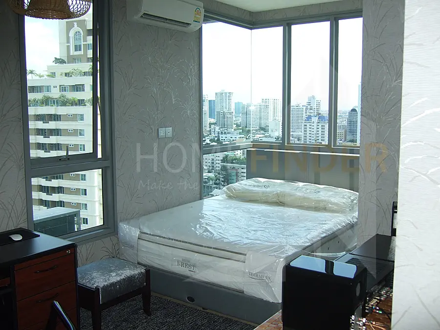 รูป H Sukhumvit 43 1 bedroom, for sale - รูปที่ 3/6