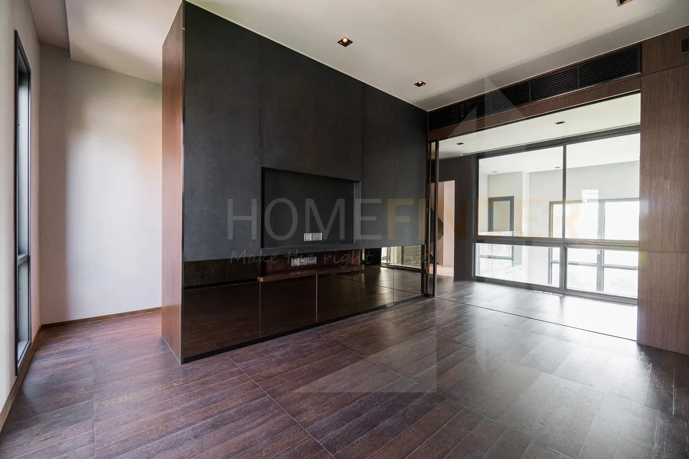 รูป Malton Private Residences Ari | Topical Loft, 3 Bedrooms, High Ceiling, 3 Parking Spots, Private Pool, 4 Storey with rooftop 3 bedrooms, for sale - รูปที่ 4/10