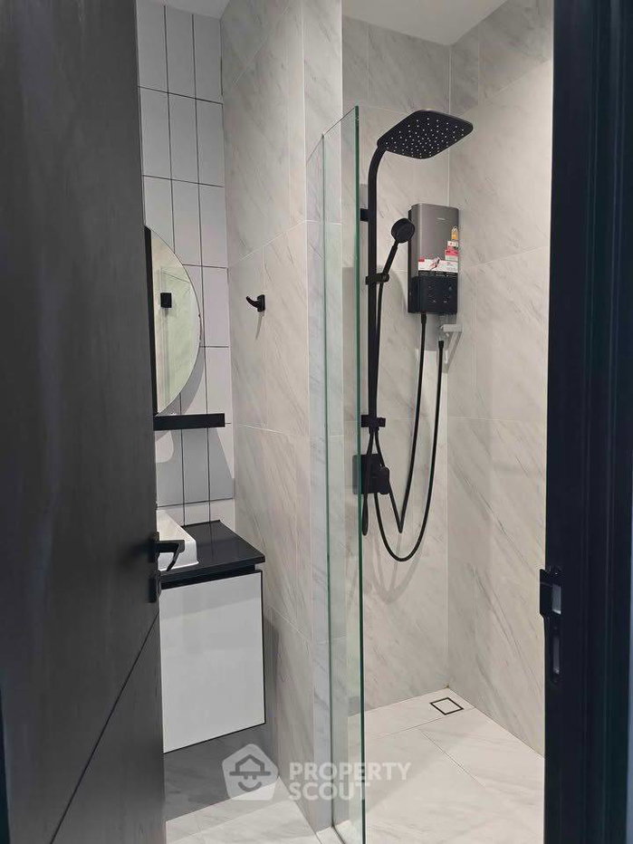 picture 15th-Floor 1-BR Chapter Charoennakhorn Riverside, BTS Krung Thon Buri (ID 3259301) - 7/7