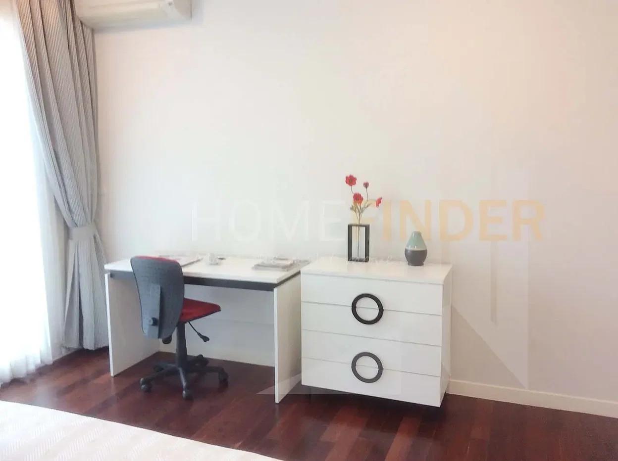 picture Circle Condominium 2 bedrooms, for sale - 12/12