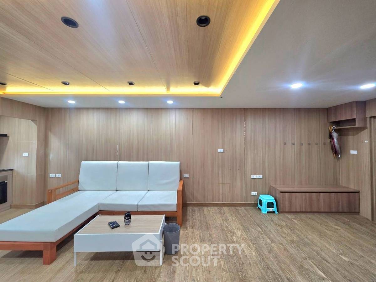 รูป คอนโด 1-ห้องนอน ที่ เอส ฟิฟตี้ คอนโดมิเนียม ใกล้ พัทยาใต้ (ID 3257623) - รูปที่ 12/16