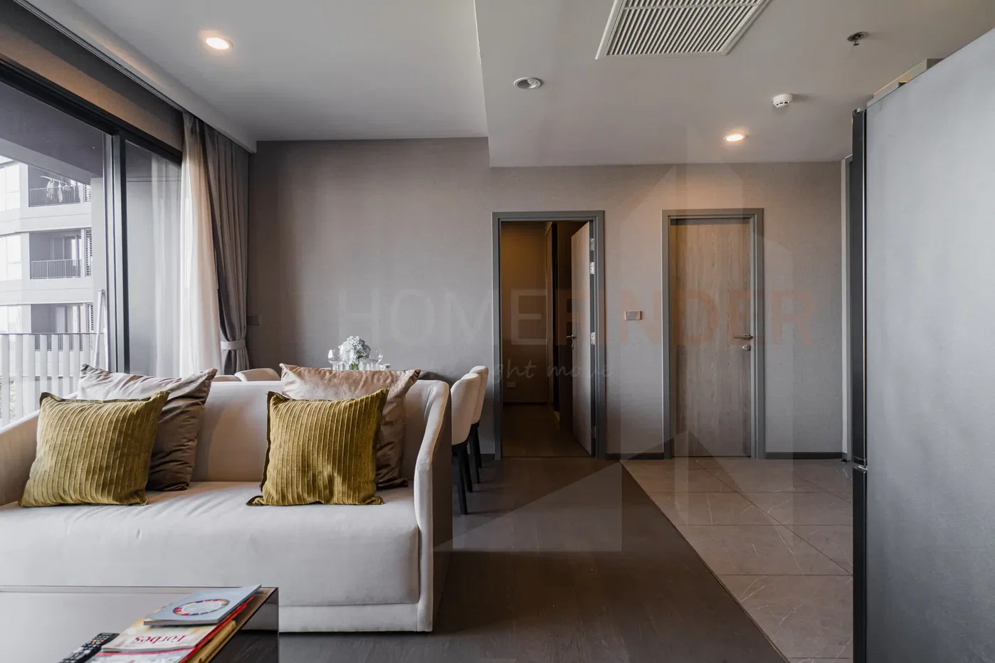 picture Coco Parc 2 bedrooms, for rent - 4/13