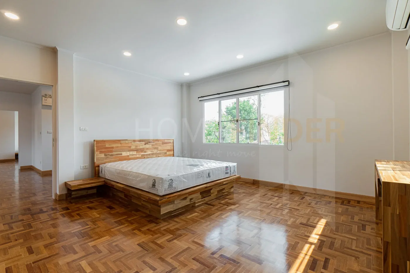 รูป Ekpailin Srinakarin 4 bedrooms, for rent - รูปที่ 11/19