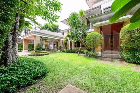 Narasiri Pattanakarn-Srinakarin 5 bedrooms, for sale