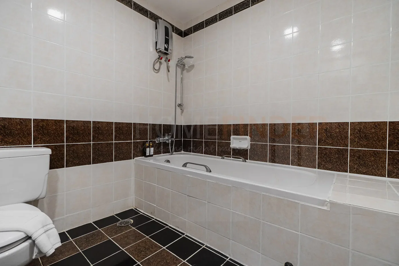 picture United Tower 2 bedrooms, for rent - 13/14