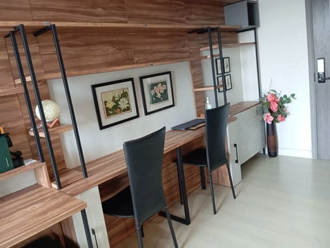 1 ห้องนอน | 1 ห้องน้ำ | BTS Thong Lo | 36 ตร.ม. | 22,000 บาท/เดือน | ชั้น 5 — Niche Pride Thonglor-Phetchaburi กรุงเทพฯ