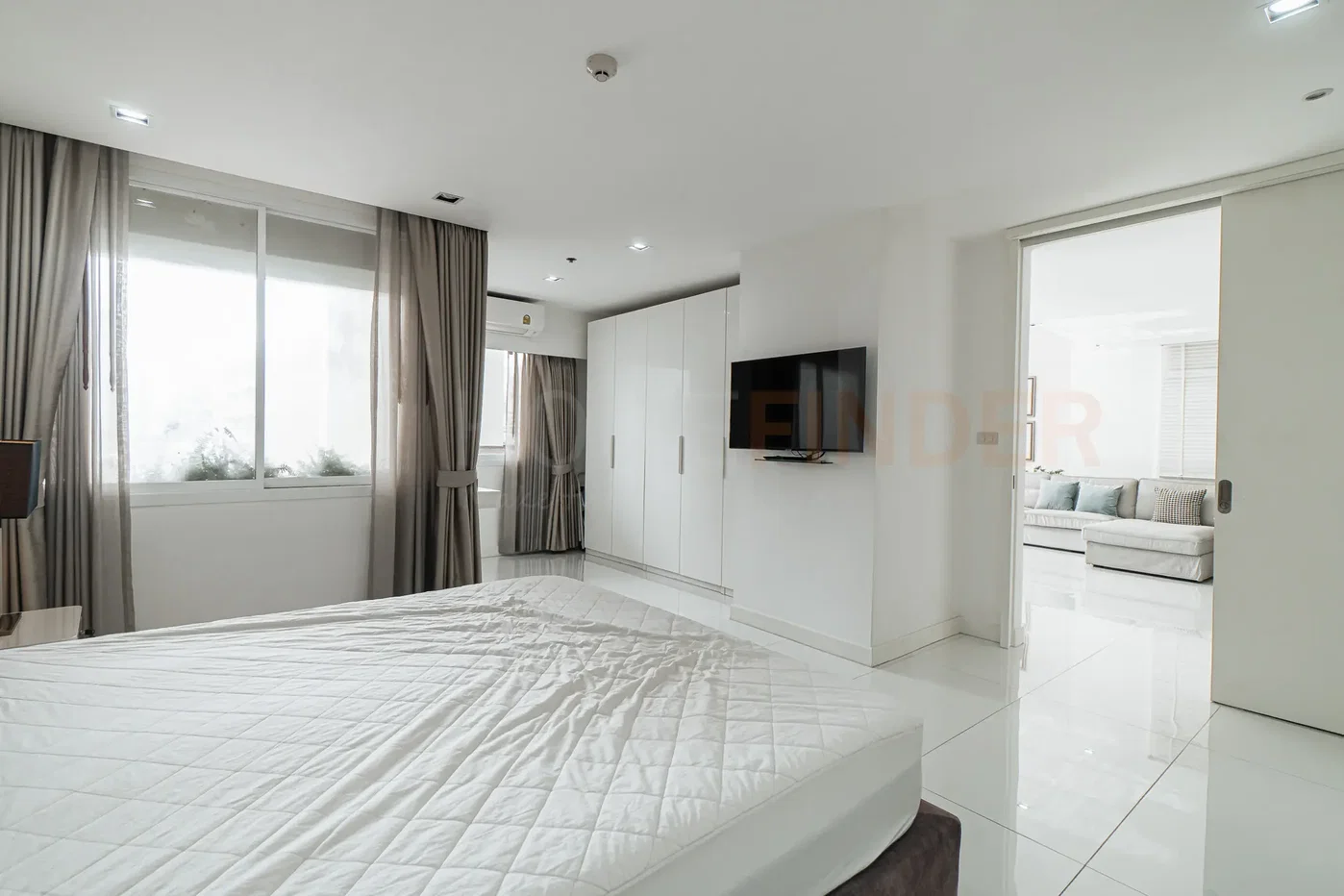 picture Crystal Garden 2 bedrooms, for sale - 11/19