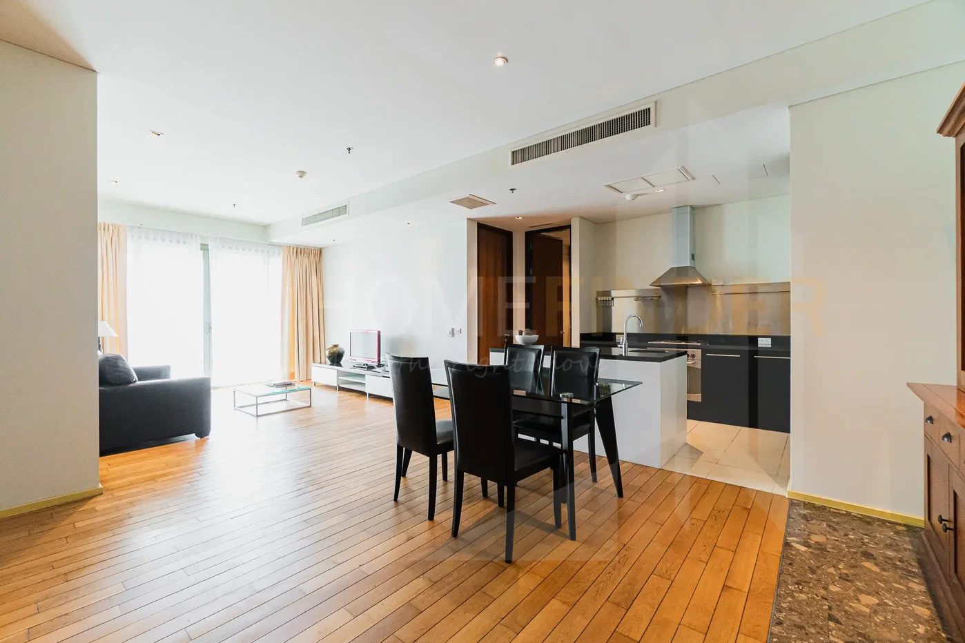picture The Lakes 2 bedrooms, for rent - 1/13
