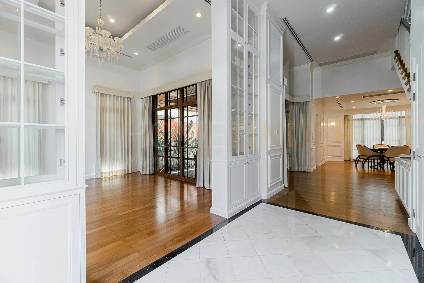 picture Baan Sansiri Sukhumvit 67 4 bedrooms, for rent - 3/19
