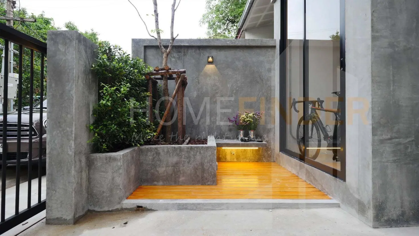 รูป Townhome in Soi Soonvijai 2 bedrooms, for rent - รูปที่ 2/7
