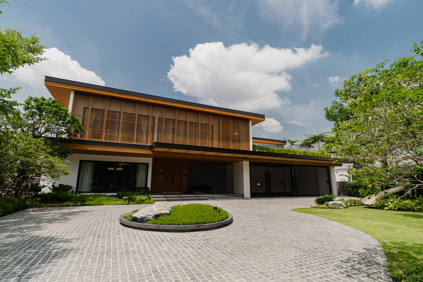 picture Nichada Alexandrite 5 bedrooms, for sale - 2/22