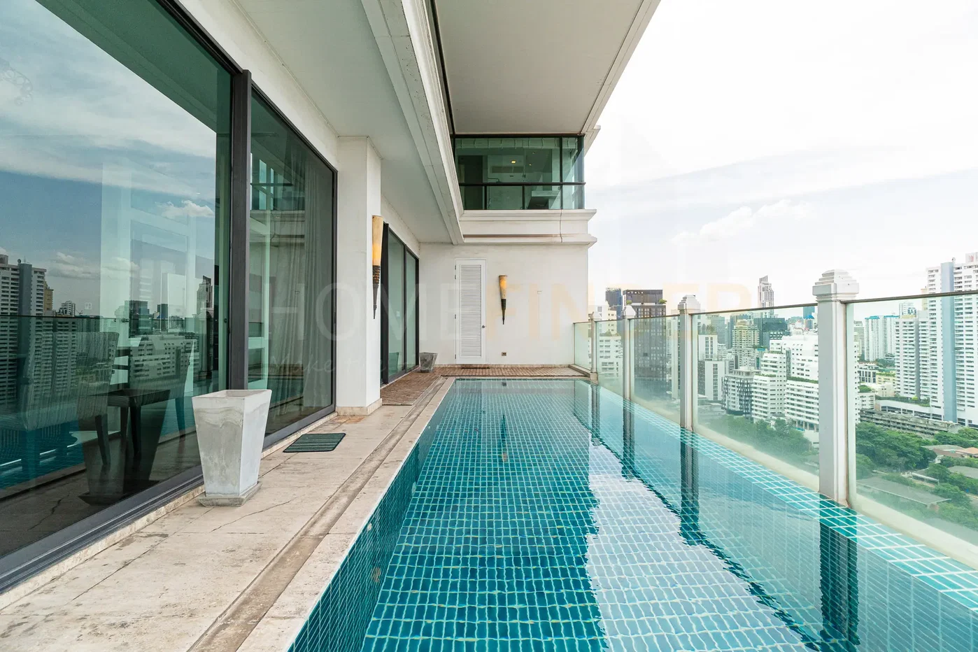 รูป Le Raffine Jambu Dvipa Sukhumvit 39 3 bedrooms, for sale - รูปที่ 17/20