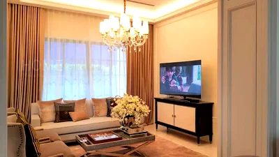 Houses for sale Suan Luang : Sansiri Pattanakarn - Super luxury 4 bedroom house with swimming pool, garden in Bang Na, Bangkok 4 bedrooms, for sale