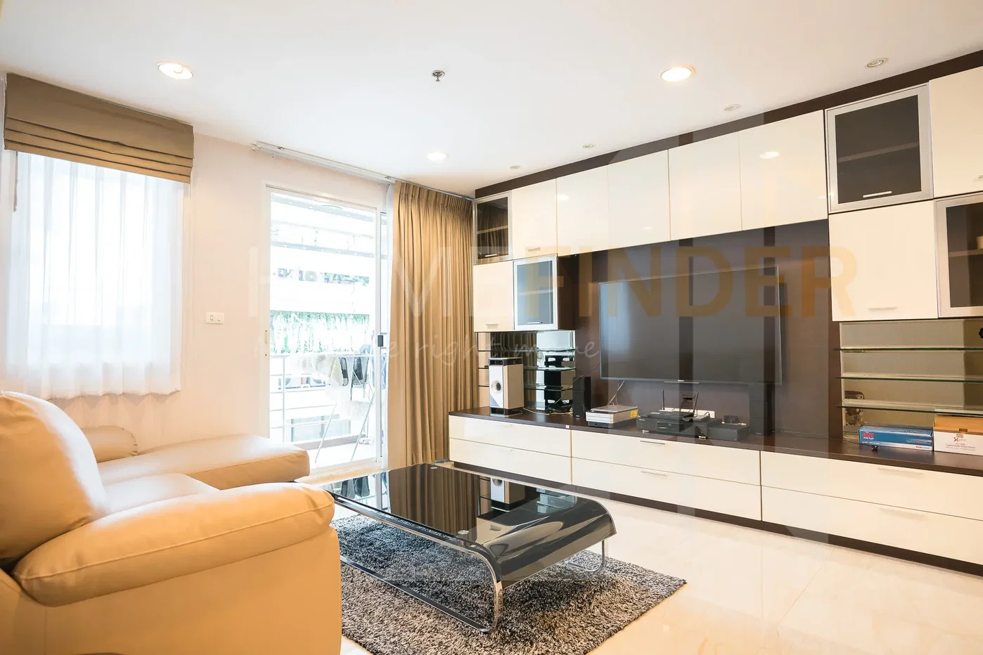 รูป Serene Place Sukhumvit 24 2 bedrooms, for rent - รูปที่ 2/17