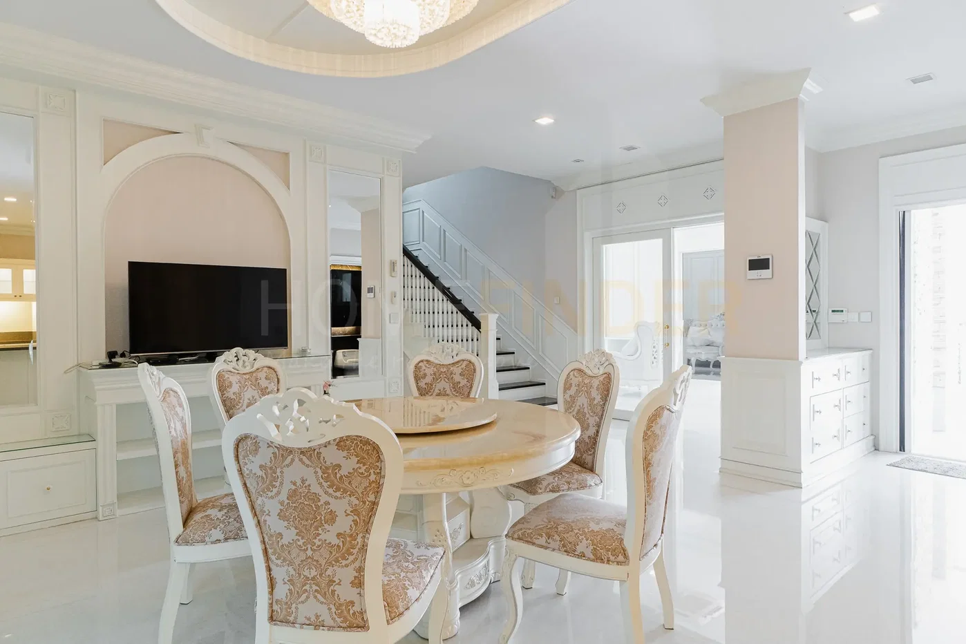 รูป Narasiri Bangna - Luxury gated housing community in Bang Na 4 bedrooms, for rent - รูปที่ 2/18