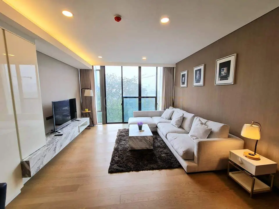 picture Siamese Exclusive Queens 2 bedrooms, for rent - 1/5