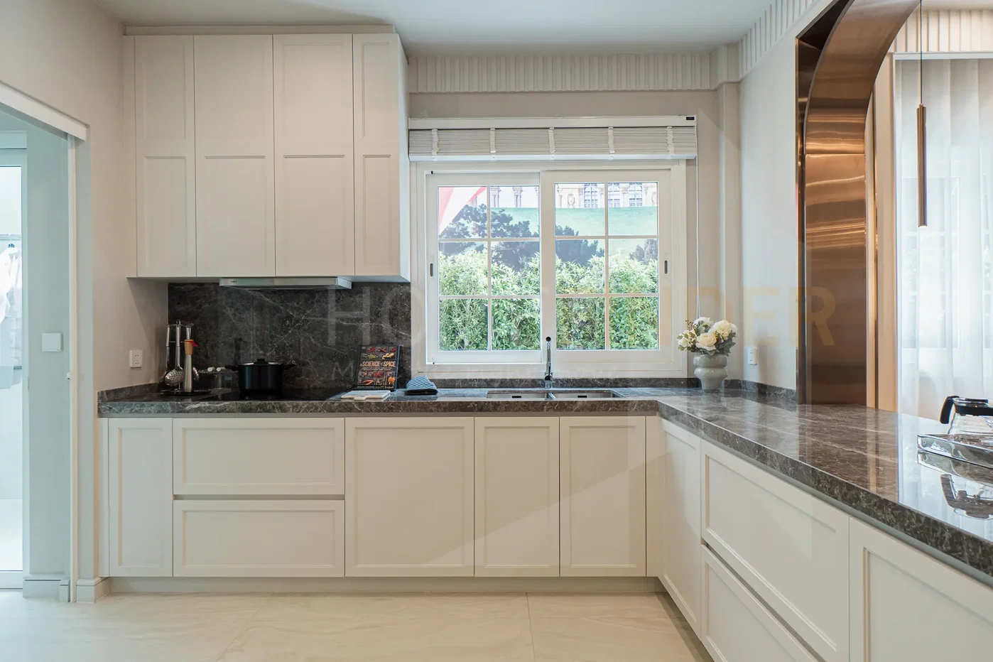 picture Alpina Rama 2 5 bedrooms, for sale - 5/12