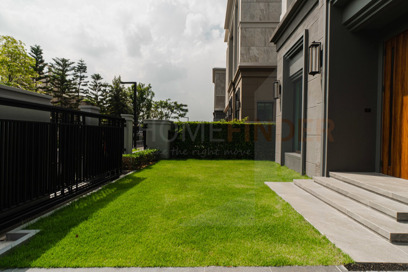 รูป Grand Bangkok Boulevard Pinklao – Borom 5 bedrooms, for sale - รูปที่ 27/28