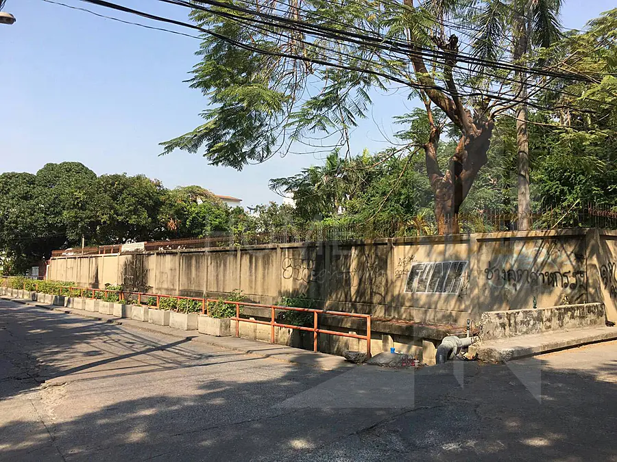 picture Land Sukhumvit  For Sale studio, for sale - 3/7