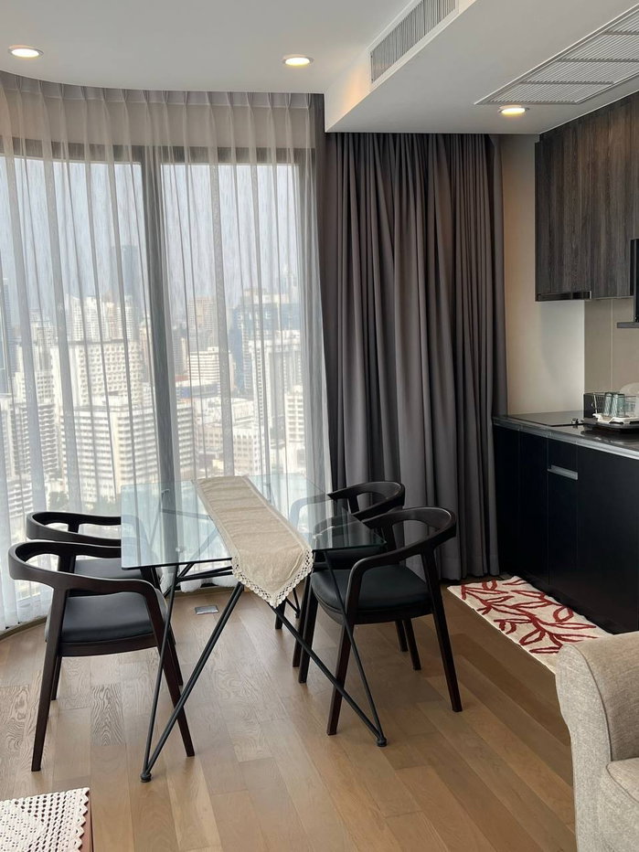 รูป Ashton Chula Silom【𝐑𝐄𝐍𝐓】🔥ภายในเน้นดีไซน์โมเดิร์น เรียบหรู พร้อมเฟอร์นิเจอร์ที่เข้ากับพื้นที่อย่างลงตัว🔥 ติดต่อไลน์ไอดี: @hacondo - รูปที่ 5/6