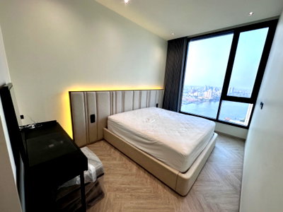 ขายคอนโด : Chapter Charoennakhon - Riverside 2 bedrooms, for sale