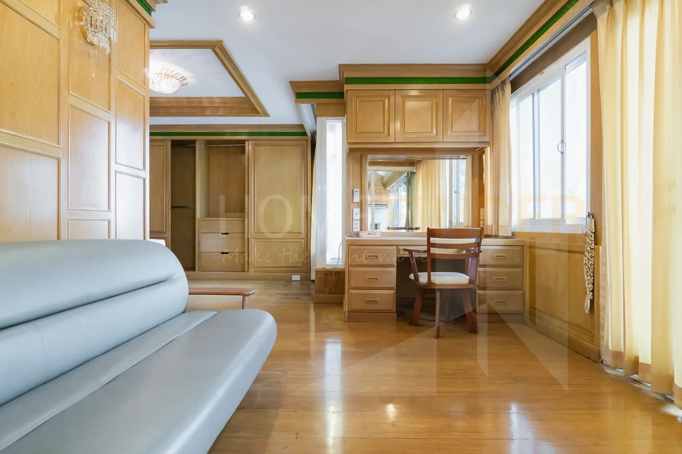 picture Crystal Garden condominium 4 bedrooms, for rent - 12/20